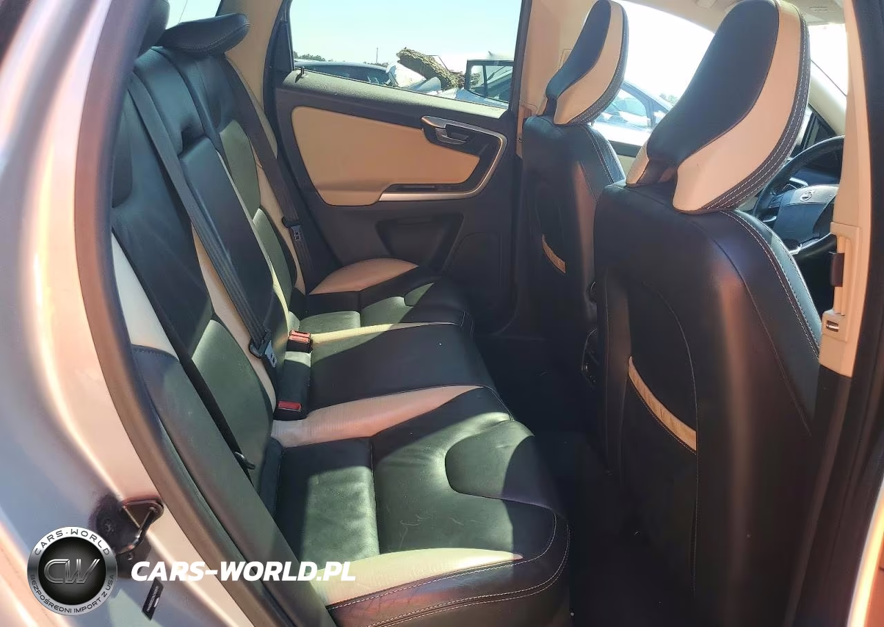 2010 Volvo Xc60 T6 VIN:YV4992DZ2A2102615 - 10