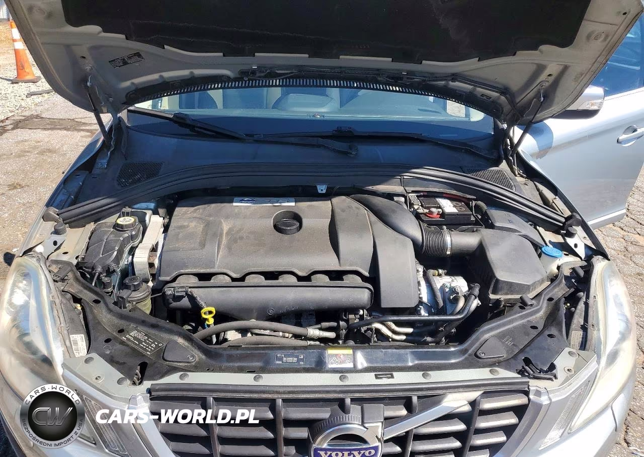 2010 Volvo Xc60 T6 VIN:YV4992DZ2A2102615 - 11