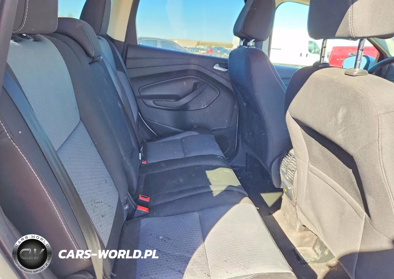 2017 Ford Escape Se VIN:1FMCU9G90HUD85618 - 10
