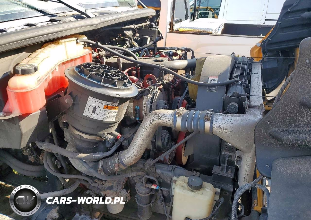 2012 Freightliner Chassis B2B VIN:4UZABRDT6CCBF9321 - 11