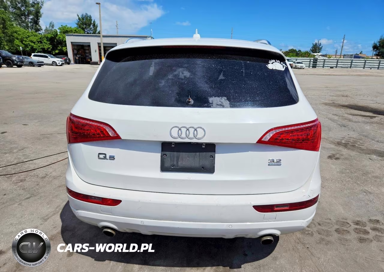 2010 Audi Q5 Premium Plus VIN:WA1LKAFP7AA042429 - 6