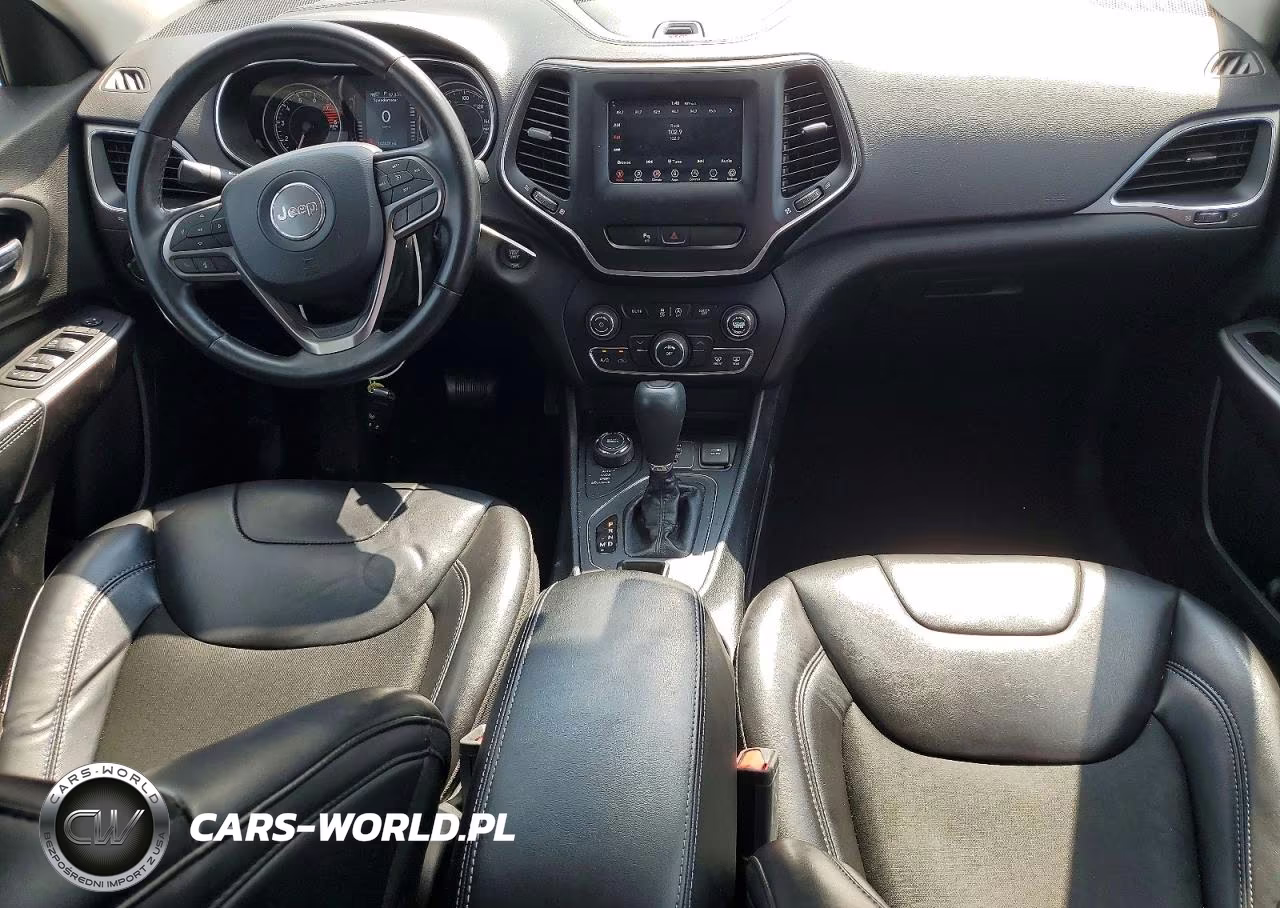 2019 Jeep Cherokee Latitude Plus VIN:1C4PJMLX2KD415523 - 8