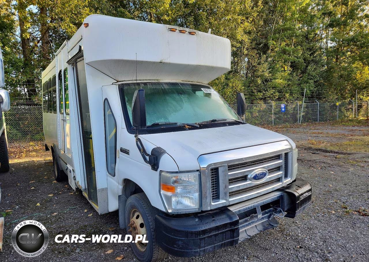 2011 Ford Econoline E450 Super Duty Cutaway Van VIN:1FDFE4FS6BDA63087 - 4