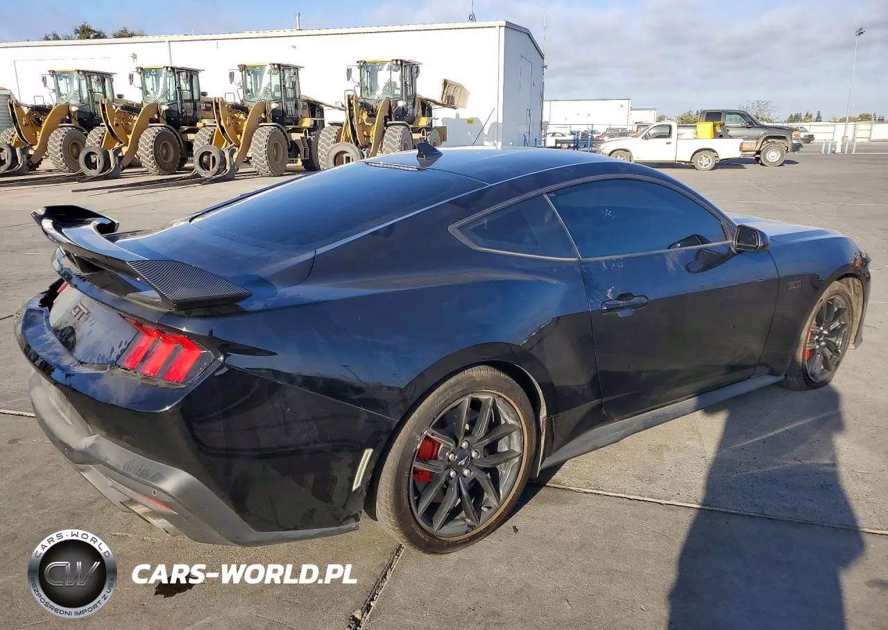 2025 Ford Mustang Gt VIN:1FA6P8CFXS5413673 - 3