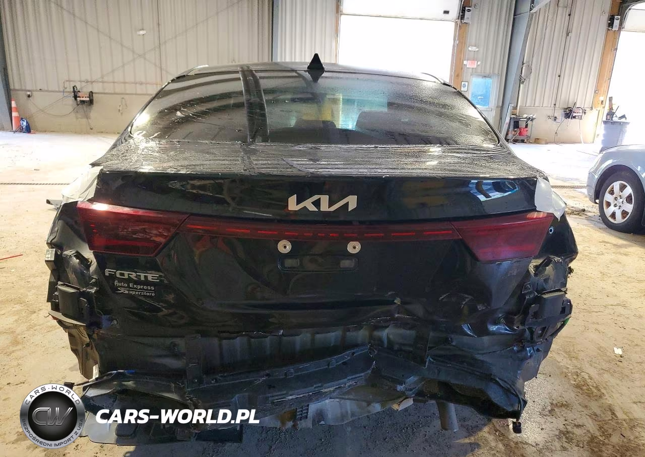 2022 Kia Forte Lxs VIN:3KPF24AD0NE471836 - 6