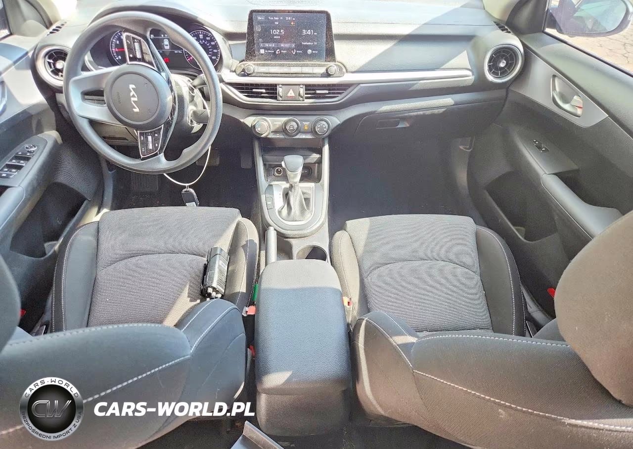 2022 Kia Forte Lxs VIN:3KPF24AD0NE471836 - 8
