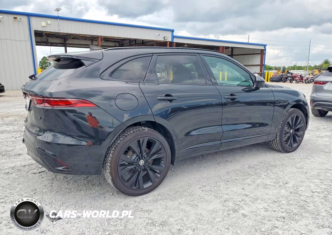 2026 Jaguar F-Pace R-Dynamic S VIN:SADCT2EX5TA757825 - 3