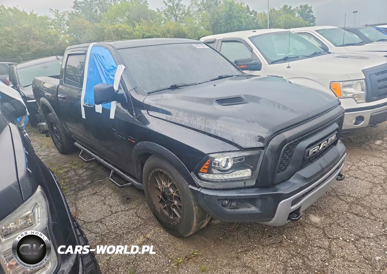 2016 Ram 1500 Rebel VIN:1C6RR6YT4GS237501 - 4