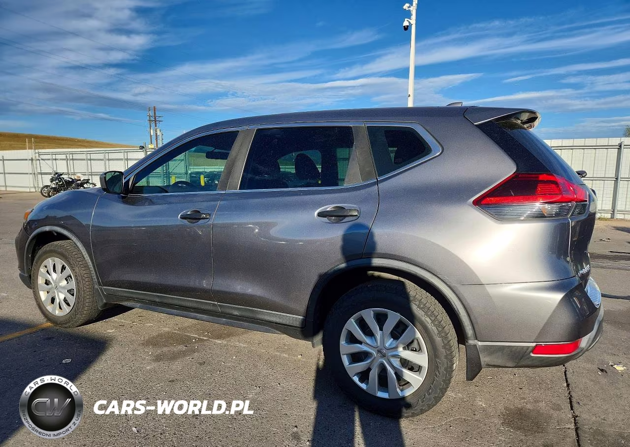 2018 Nissan Rogue S VIN:KNMAT2MV4JP503777 - 2