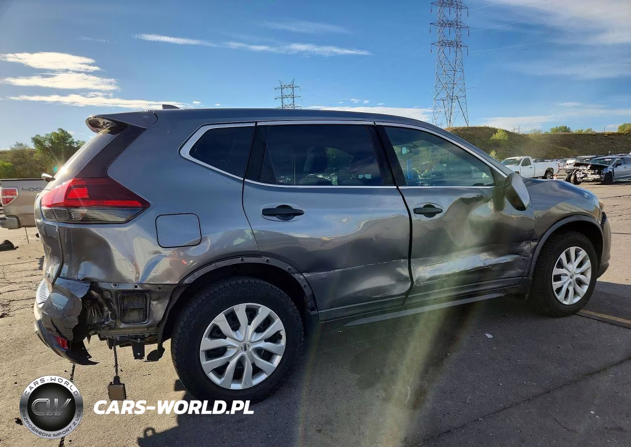 2018 Nissan Rogue S VIN:KNMAT2MV4JP503777 - 3