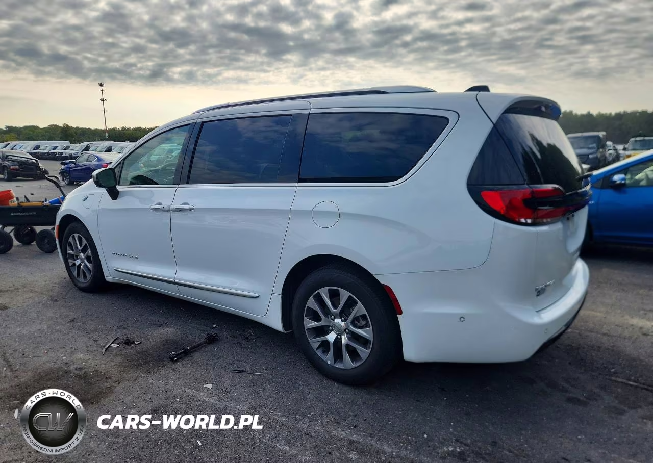 2023 Chrysler Pacifica Hybrid Pinnacle VIN:2C4RC1N79PR595506 - 2