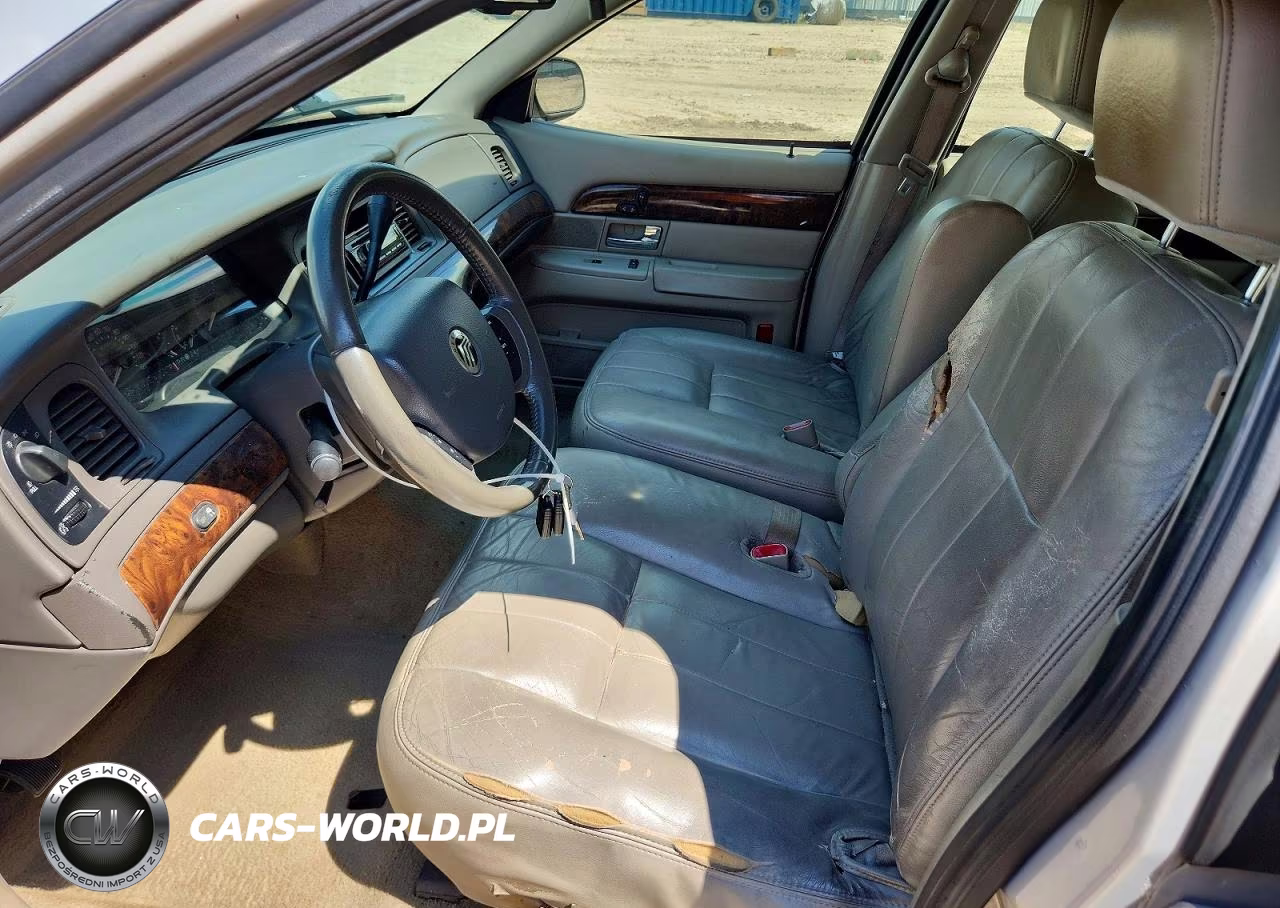 2010 Mercury Grand Marquis Ls VIN:2MEBM7FV1AX605722 - 7