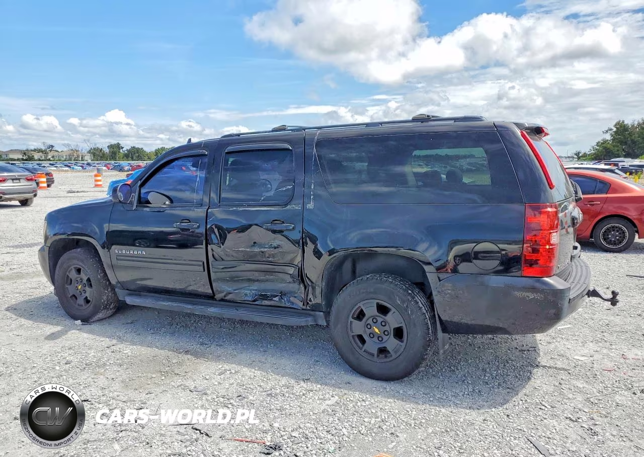 2011 Chevrolet Suburban K1500 Ls VIN:1GNSKHE37BR177977 - 2