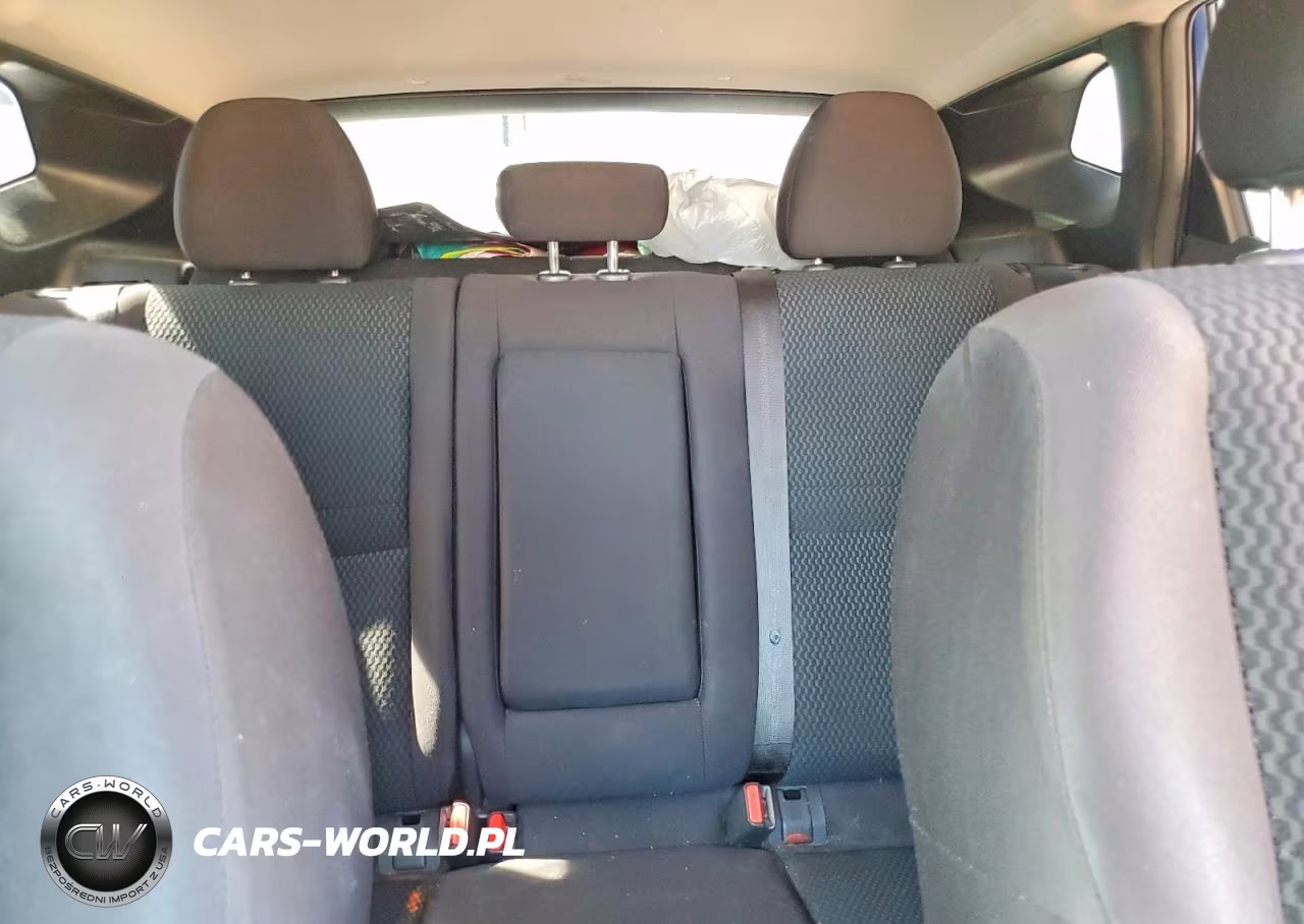 2019 Nissan Rogue Sport S VIN:JN1BJ1CP2KW214768 - 10