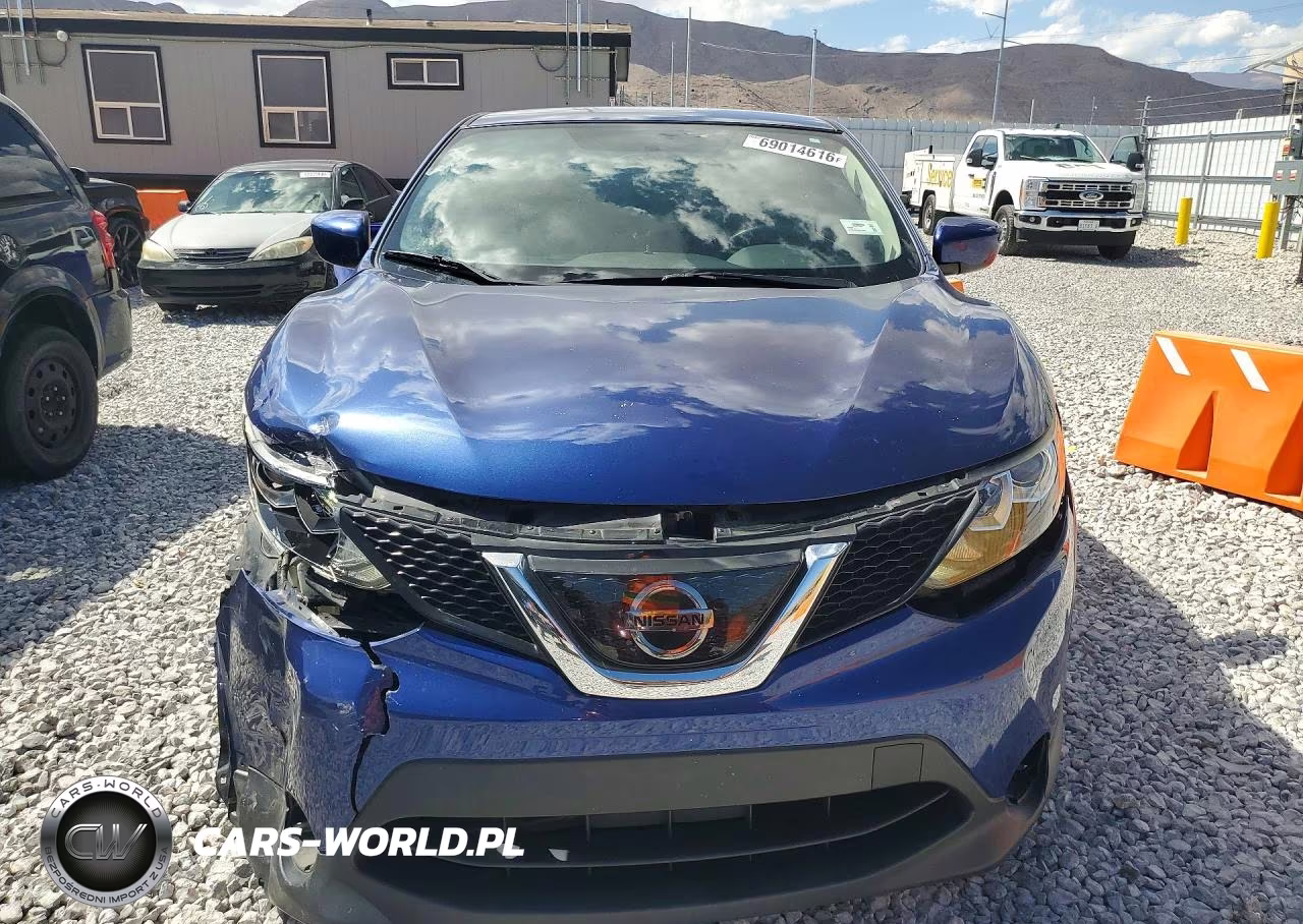 2019 Nissan Rogue Sport S VIN:JN1BJ1CP2KW214768 - 5