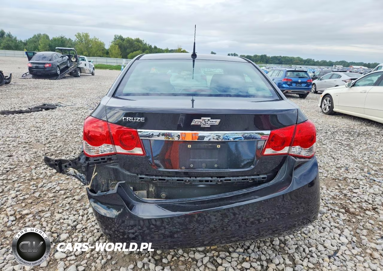2014 Chevrolet Cruze Ls VIN:1G1PA5SH9E7477089 - 6