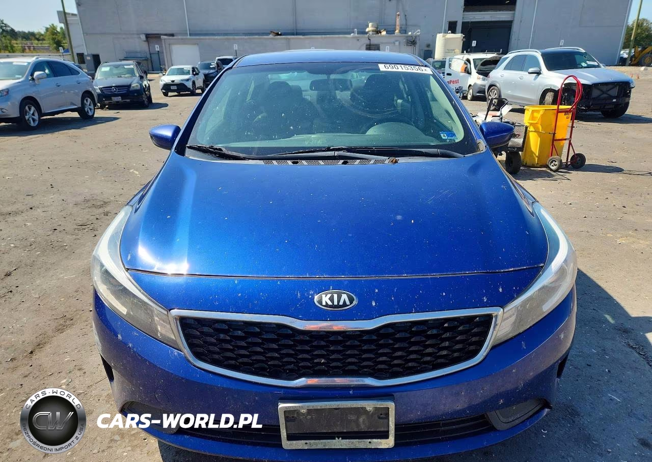 2017 Kia Forte Lx VIN:3KPFK4A78HE142428 - 5