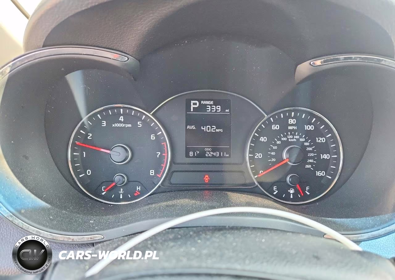 2017 Kia Forte Lx VIN:3KPFK4A78HE142428 - 9