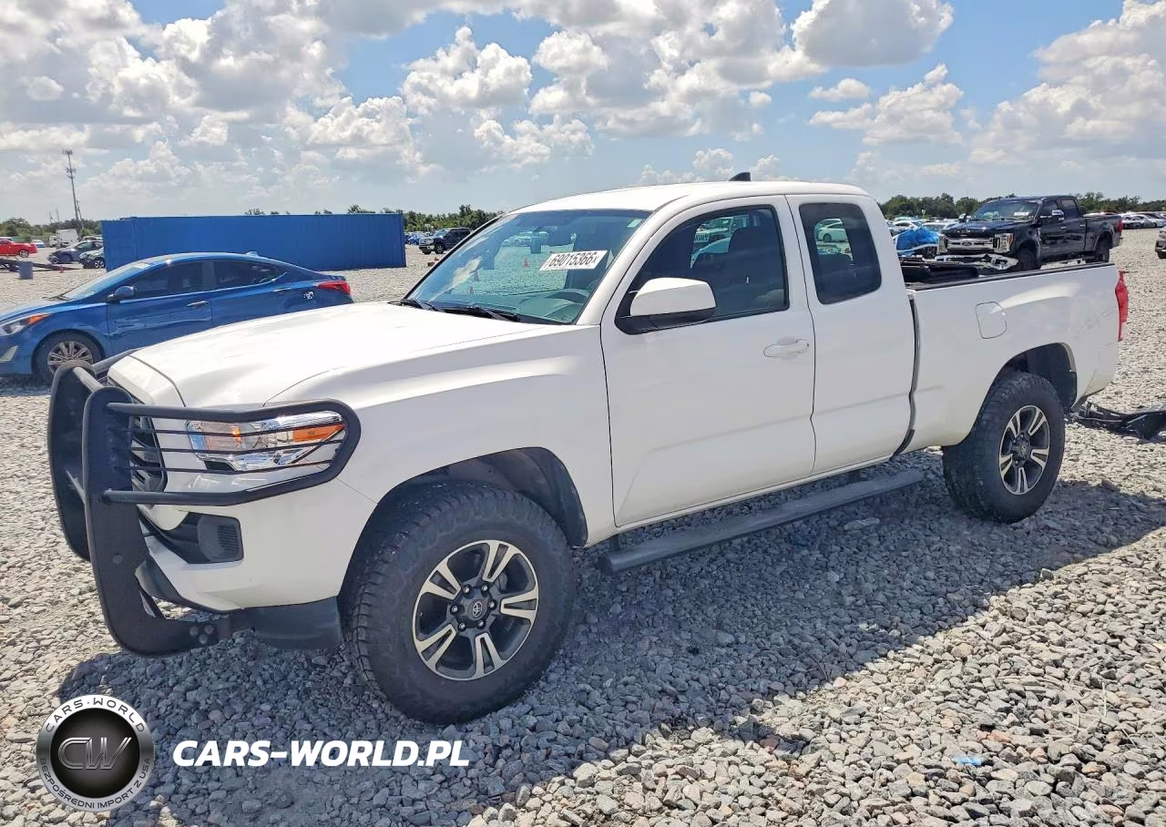 2017 Toyota Tacoma Sr