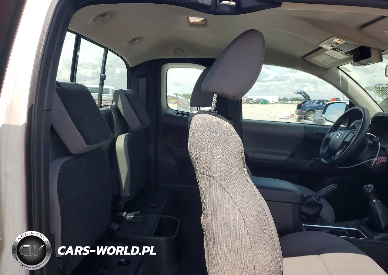 2017 Toyota Tacoma Sr VIN:5TFSX5EN4HX056015 - 10