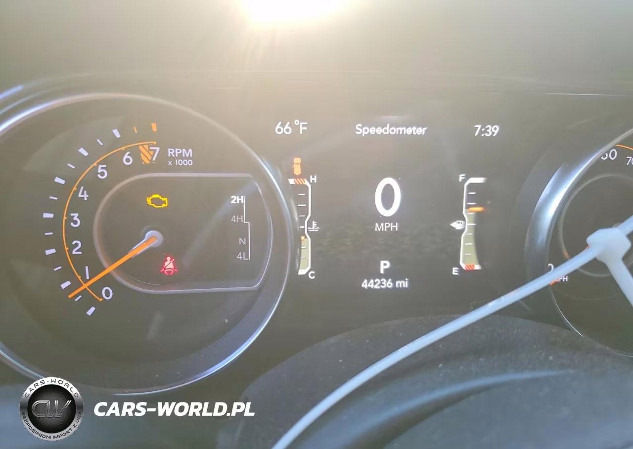 2022 Jeep Wrangler Unlimited Sport VIN:1C4HJXDG0NW108753 - 9