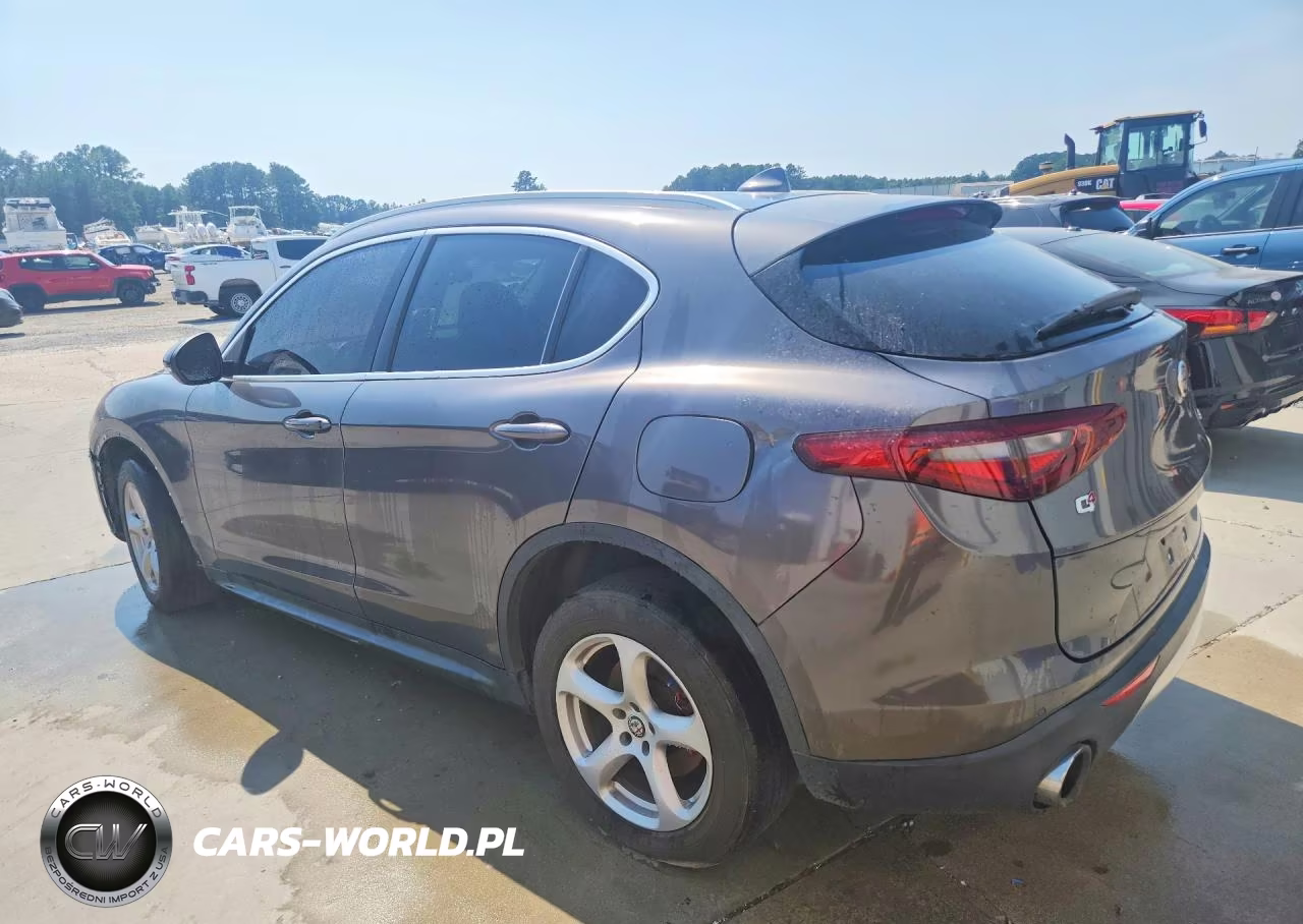 2018 Alfa Romeo Stelvio VIN:ZASFAKAN3J7B80331 - 2