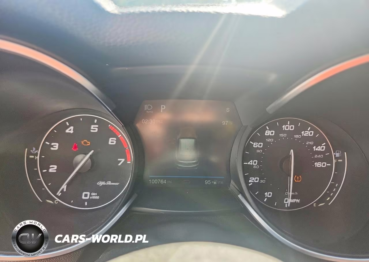 2018 Alfa Romeo Stelvio VIN:ZASFAKAN3J7B80331 - 9