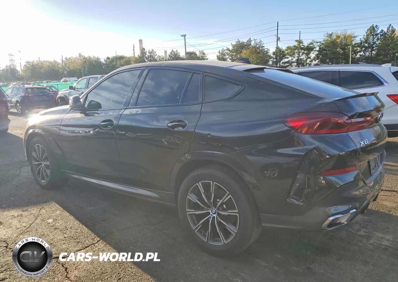 2023 BMW X6 M VIN:5YMCY0C03P9R69936 - 2