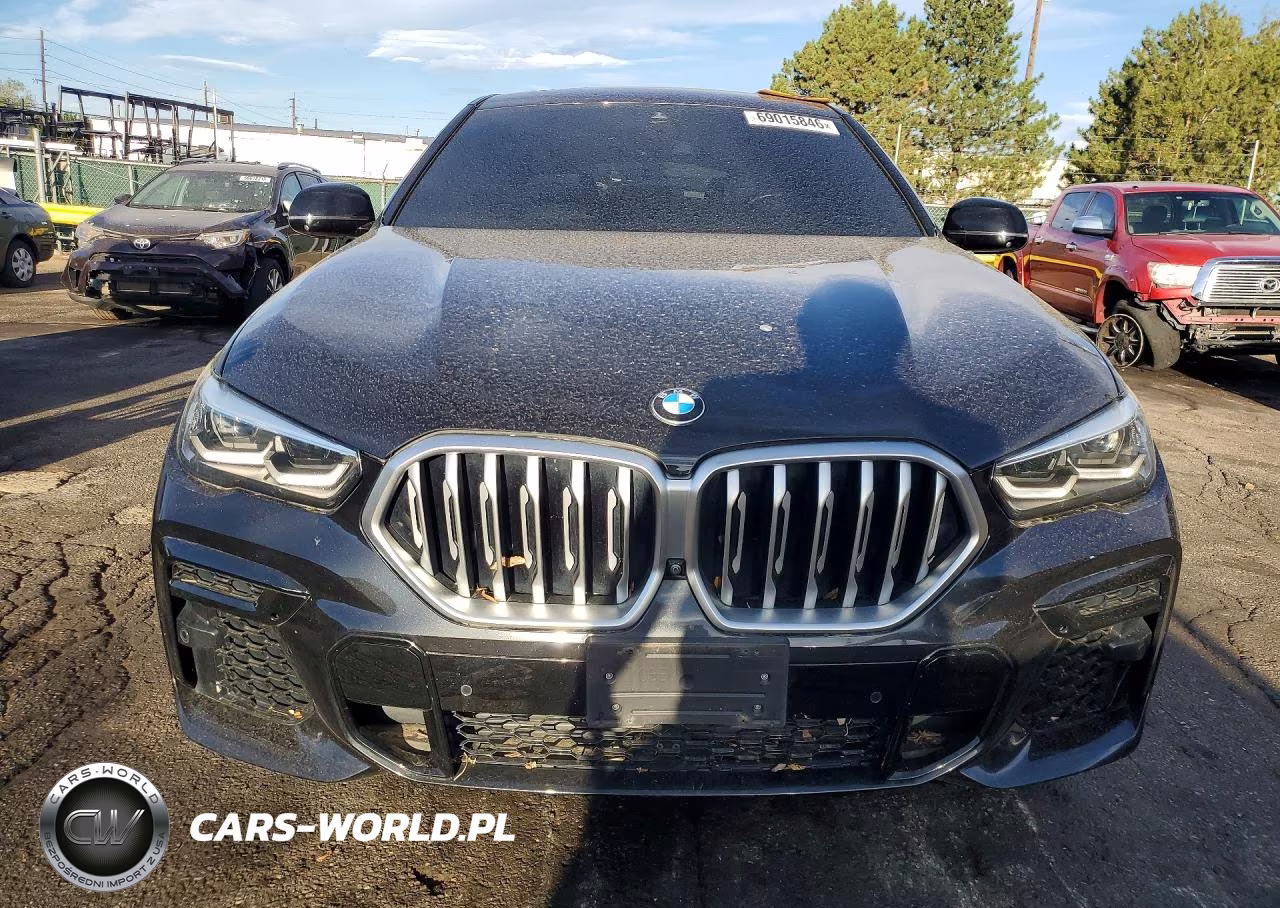 2023 BMW X6 M VIN:5YMCY0C03P9R69936 - 5