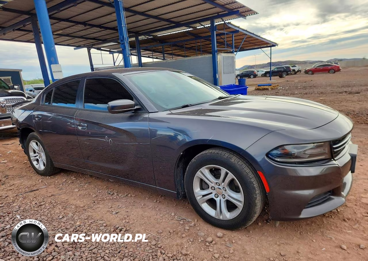 2017 Dodge Charger Sxt VIN:2C3CDXHG7HH630251 - 4