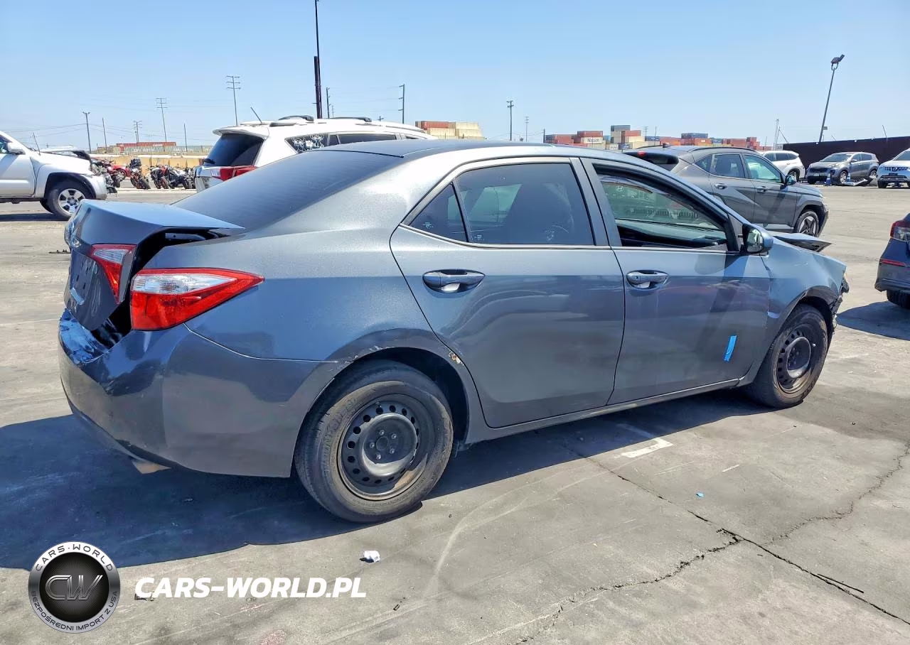 2015 Toyota Corolla L VIN:5YFBURHE5FP294561 - 3