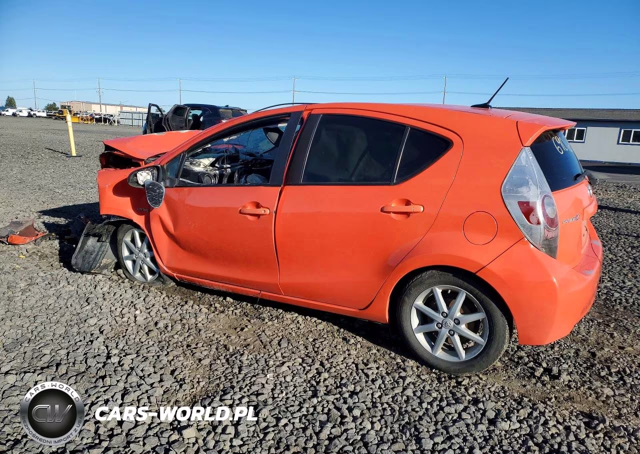 2012 Toyota Prius C Four VIN:JTDKDTB33C1010431 - 2
