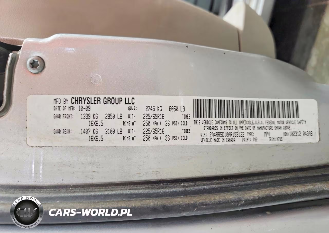 2010 Chrysler Town & Country Touring VIN:2A4RR5D10AR153122 - 14