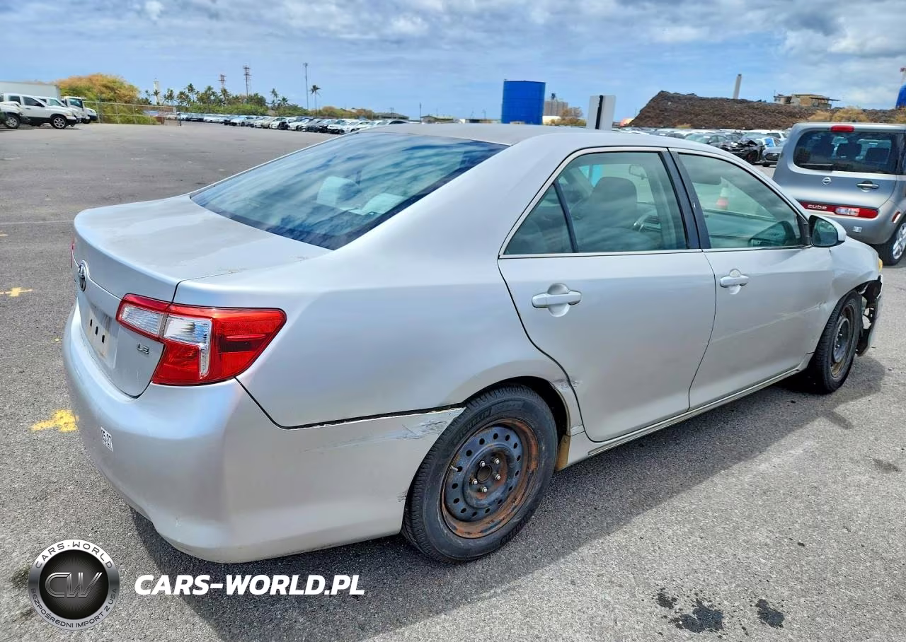 2012 Toyota Camry L VIN:4T1BF1FK7CU511851 - 3