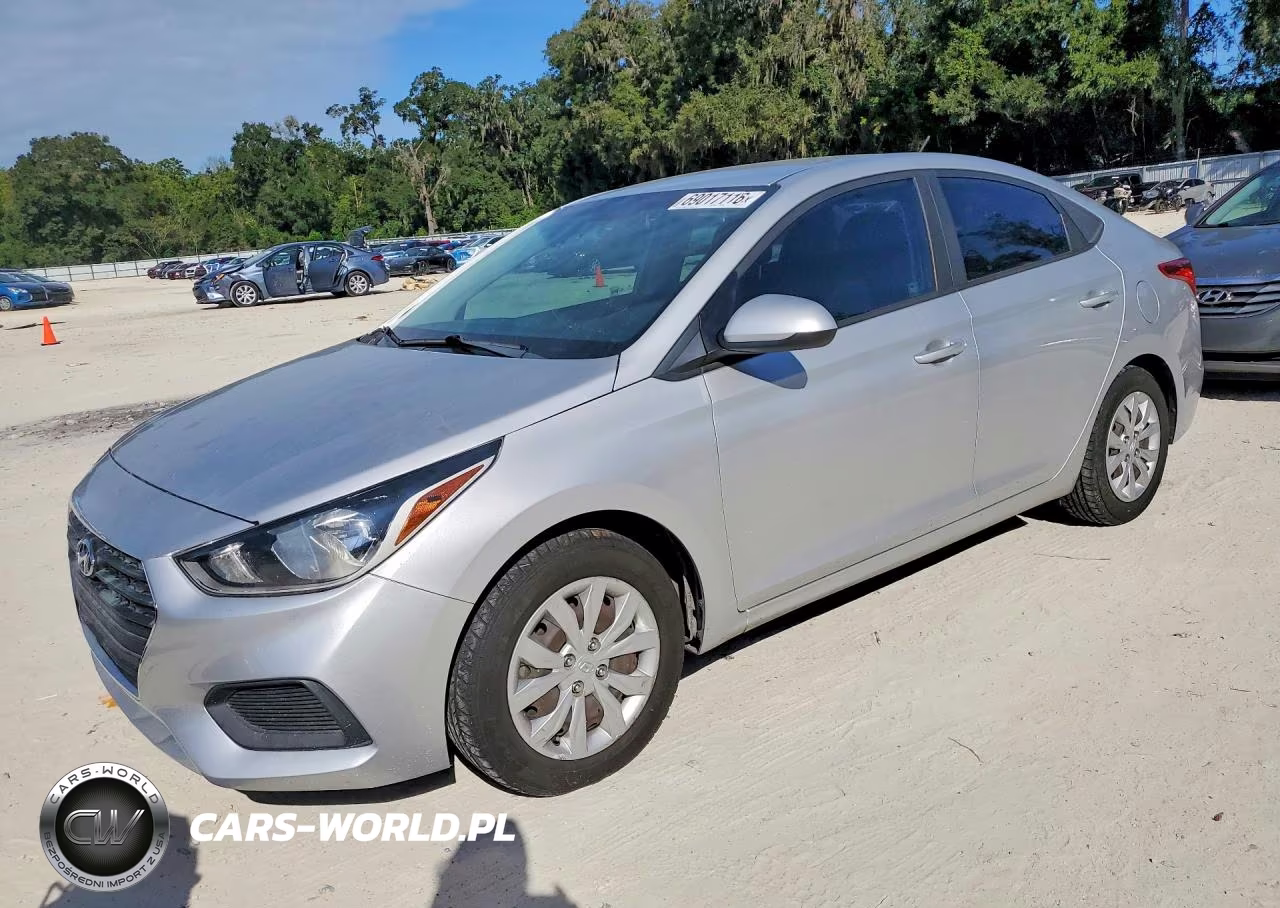 2019 Hyundai Accent Se VIN:3KPC24A36KE071141 - 1