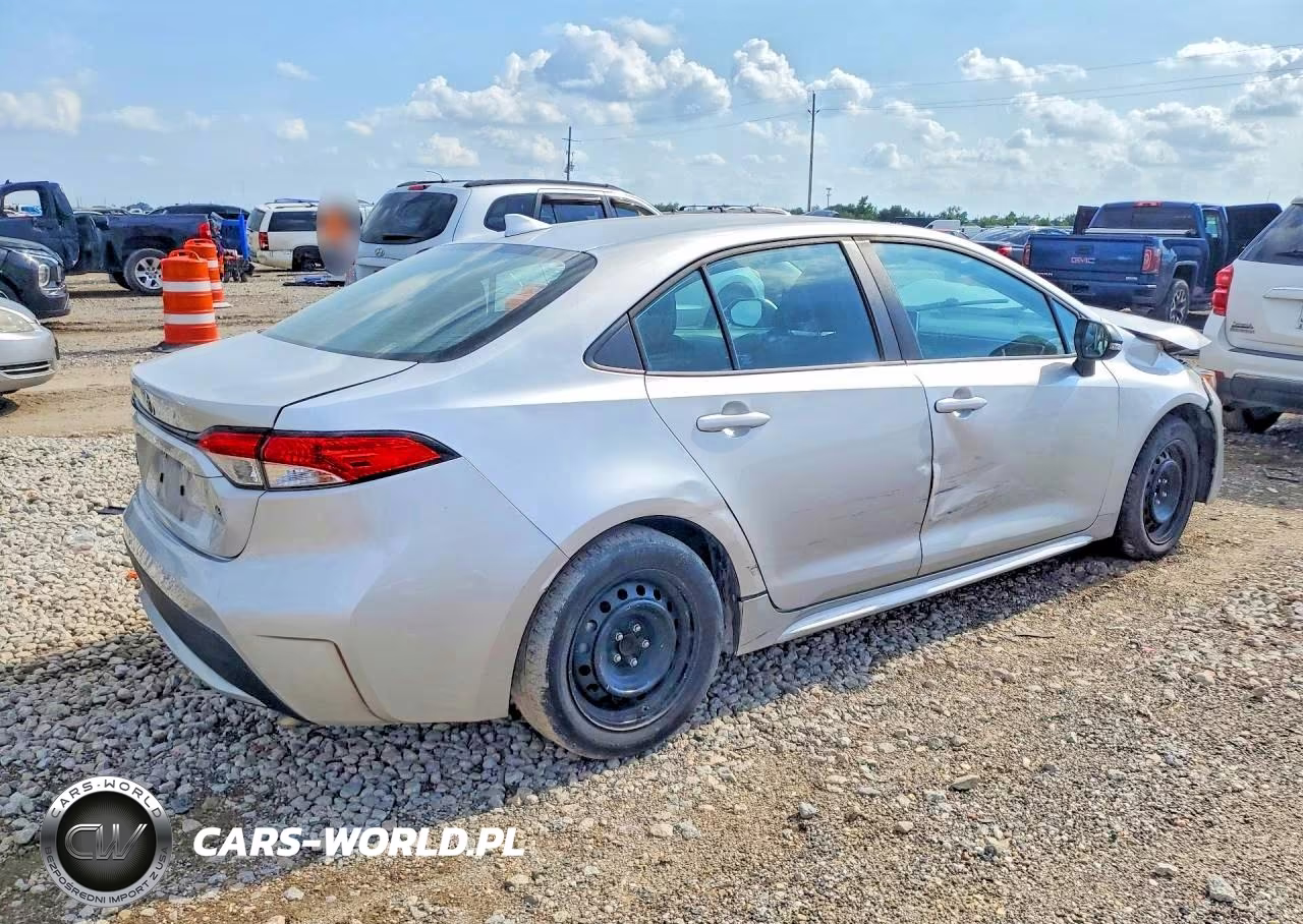 2020 Toyota Corolla Le VIN:5YFEPRAE5LP024143 - 3