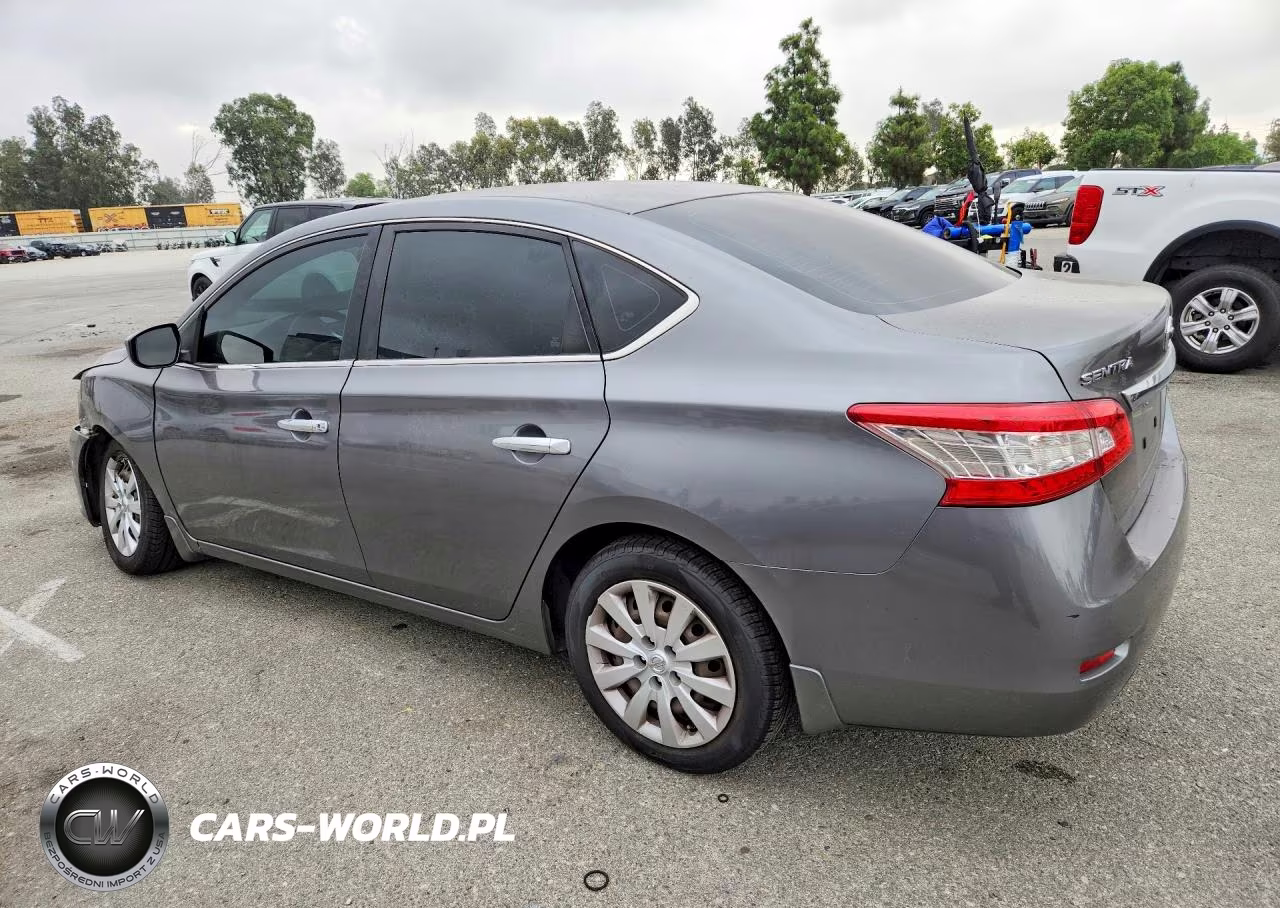 2015 Nissan Sentra S VIN:3N1AB7AP2FY294523 - 2
