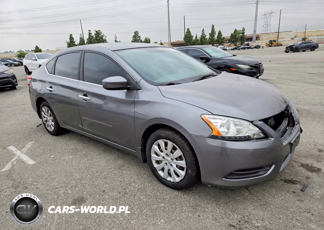 2015 Nissan Sentra S VIN:3N1AB7AP2FY294523 - 4