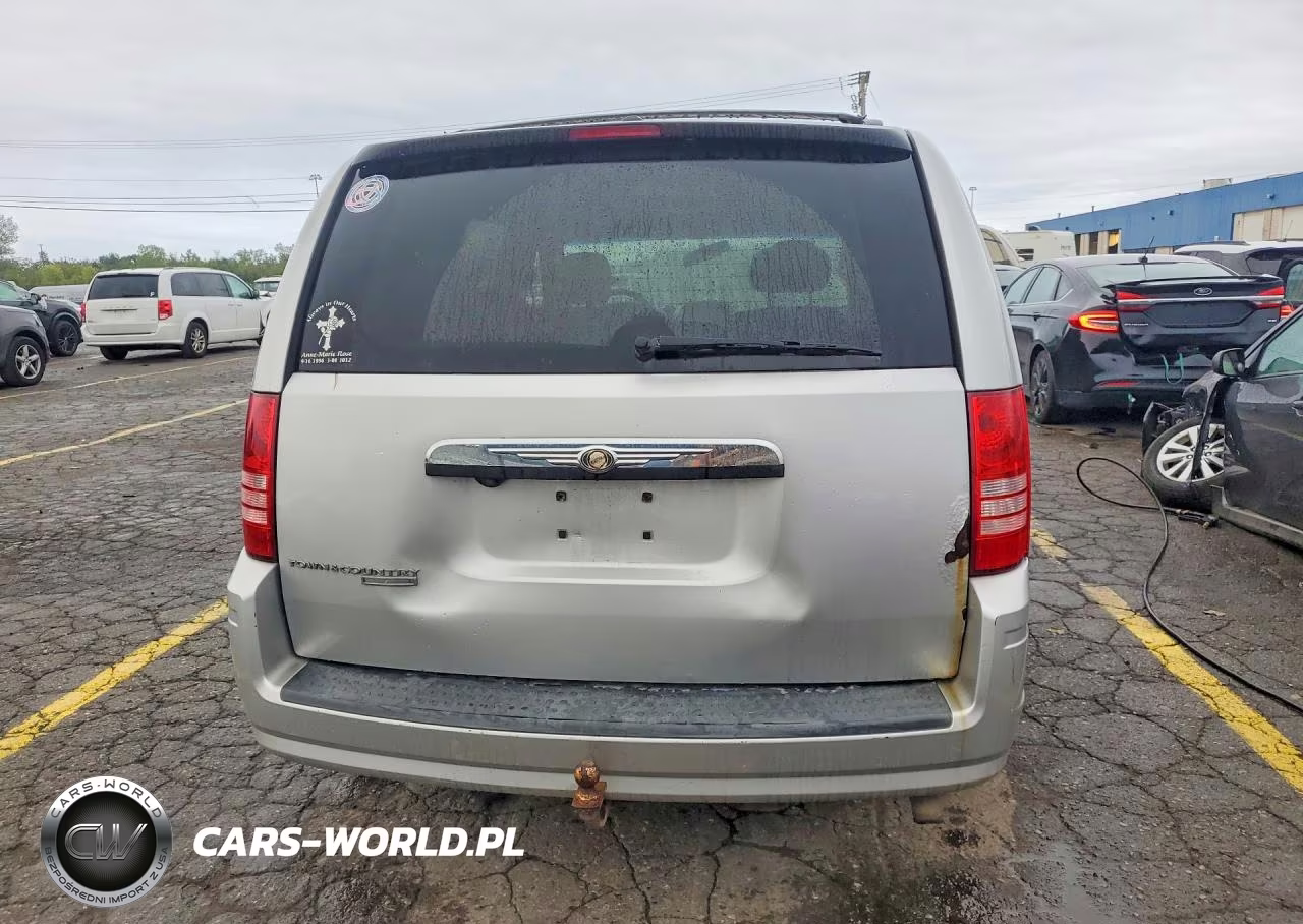 2008 Chrysler Town & Country Touring VIN:2A8HR54P88R834914 - 6