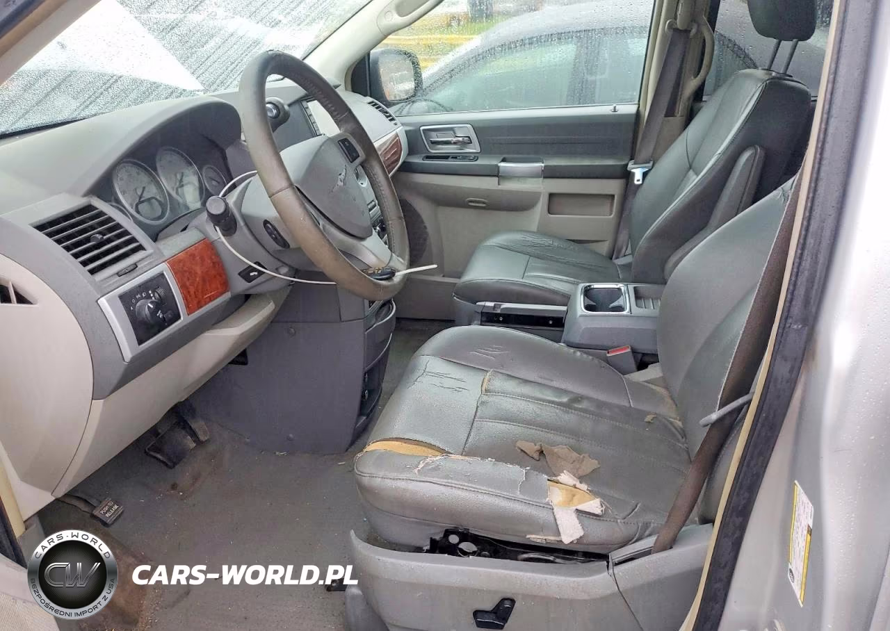 2008 Chrysler Town & Country Touring VIN:2A8HR54P88R834914 - 7