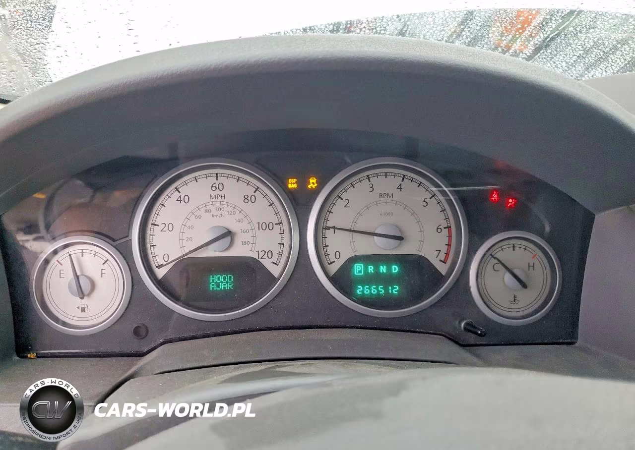 2008 Chrysler Town & Country Touring VIN:2A8HR54P88R834914 - 9