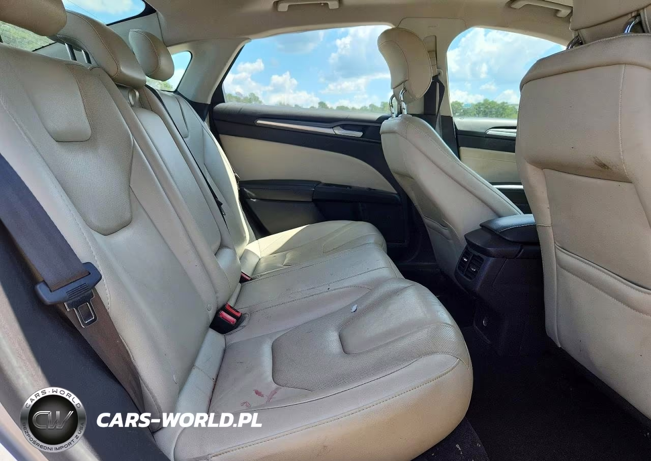 2015 Ford Fusion Titanium VIN:3FA6P0K95FR138472 - 10