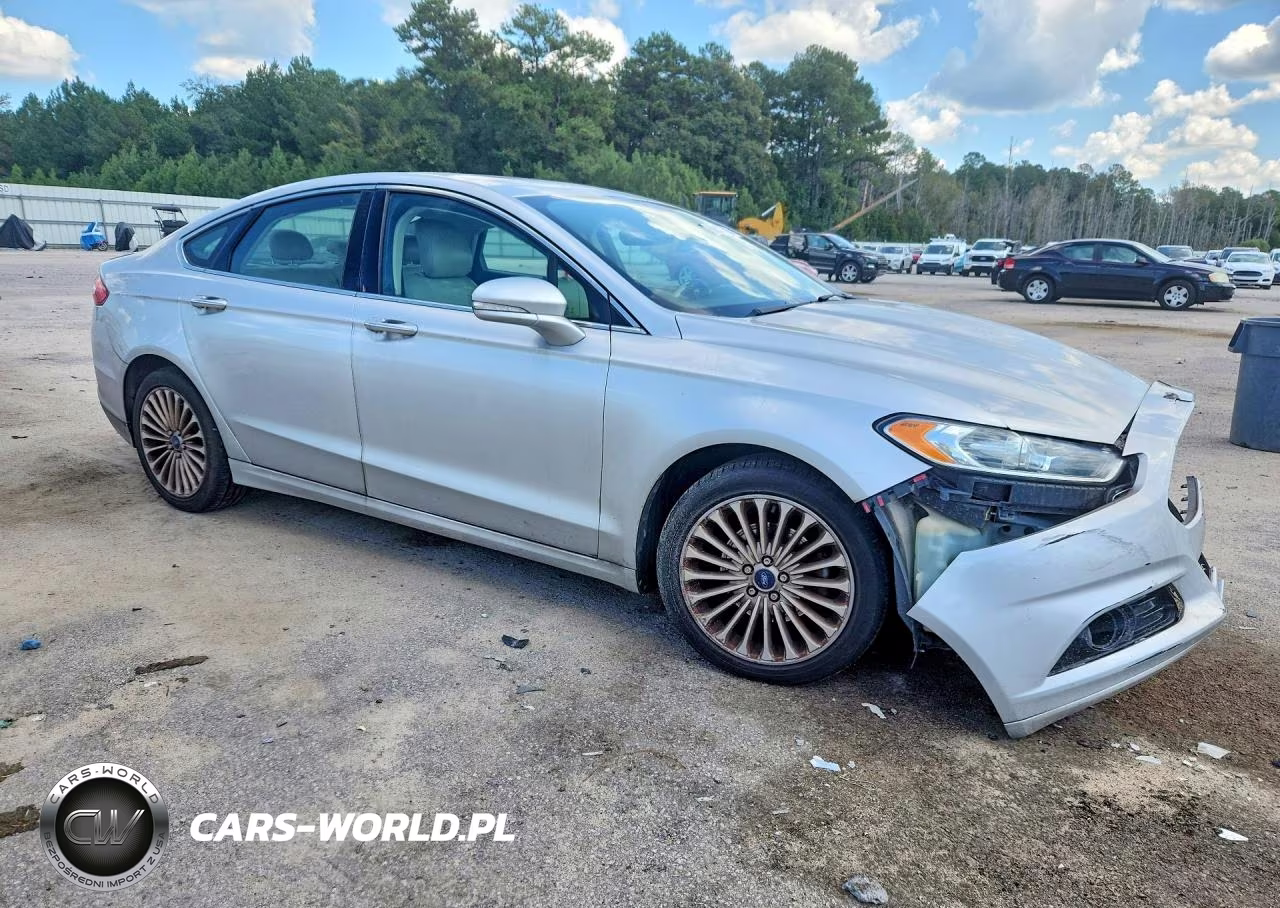 2015 Ford Fusion Titanium VIN:3FA6P0K95FR138472 - 4