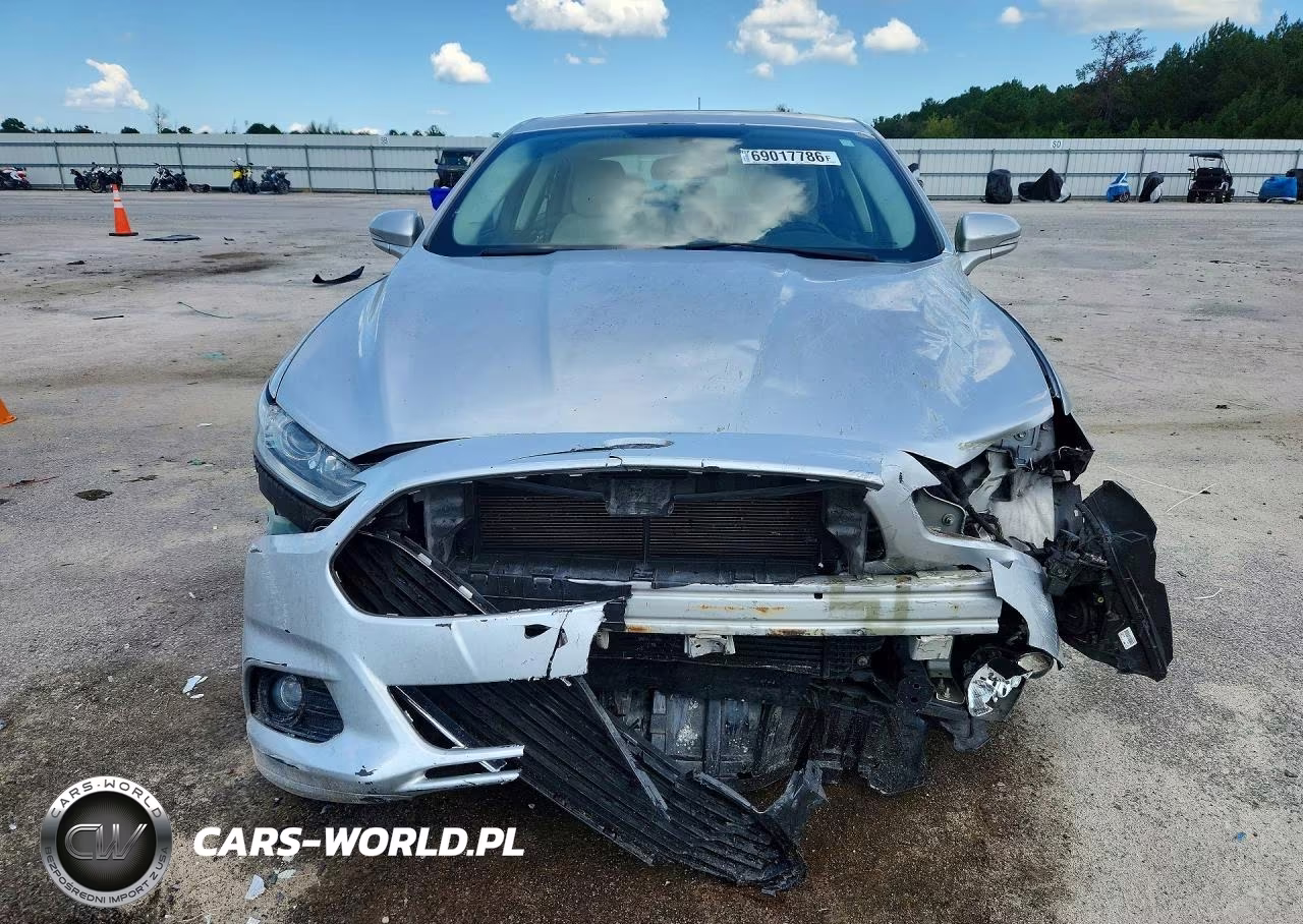 2015 Ford Fusion Titanium VIN:3FA6P0K95FR138472 - 5