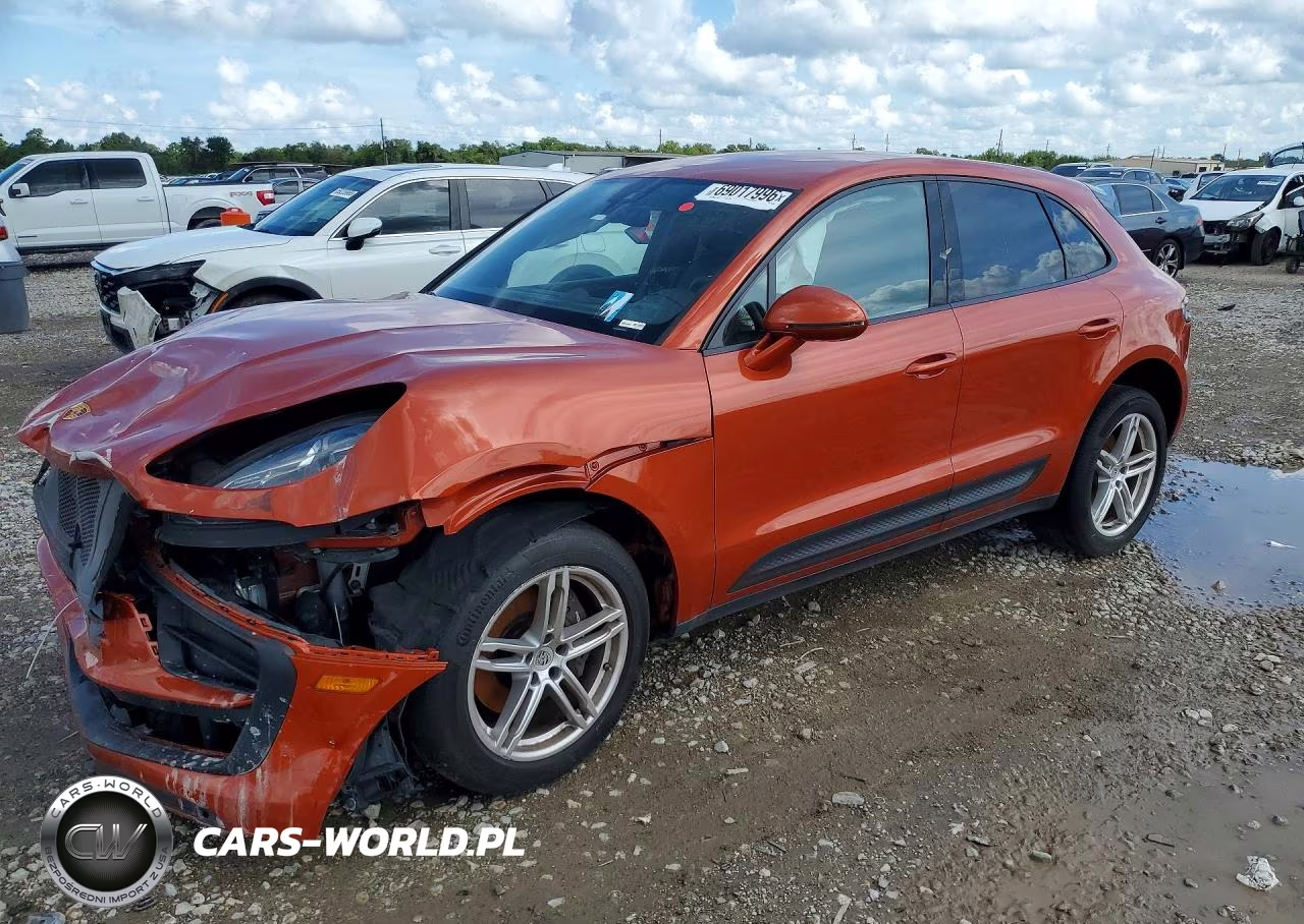 2022 Porsche Macan VIN:WP1AA2A56NLB07856 - 1