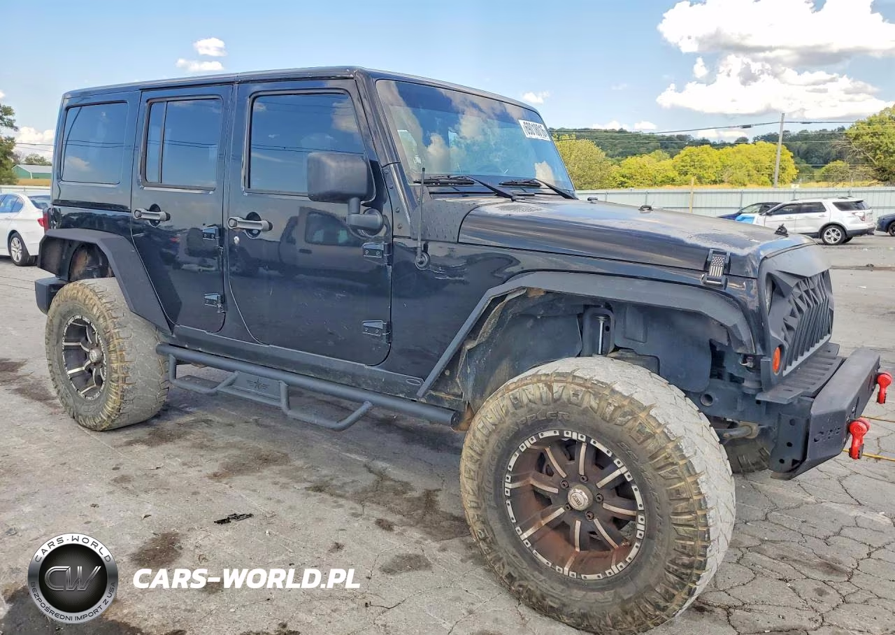 2011 Jeep Wrangler Unlimited Sport VIN:1J4BA3H15BL579244 - 4