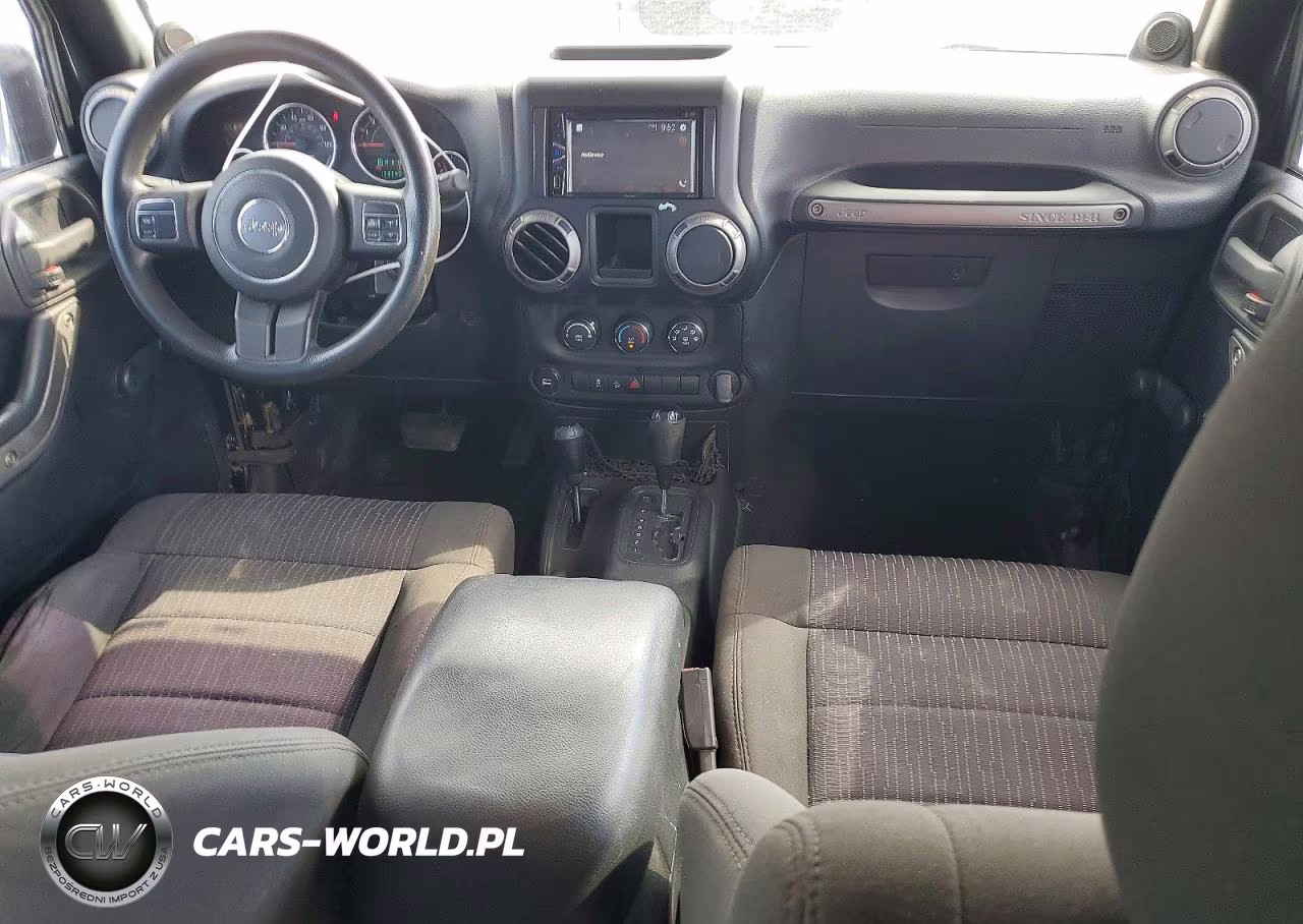 2011 Jeep Wrangler Unlimited Sport VIN:1J4BA3H15BL579244 - 8