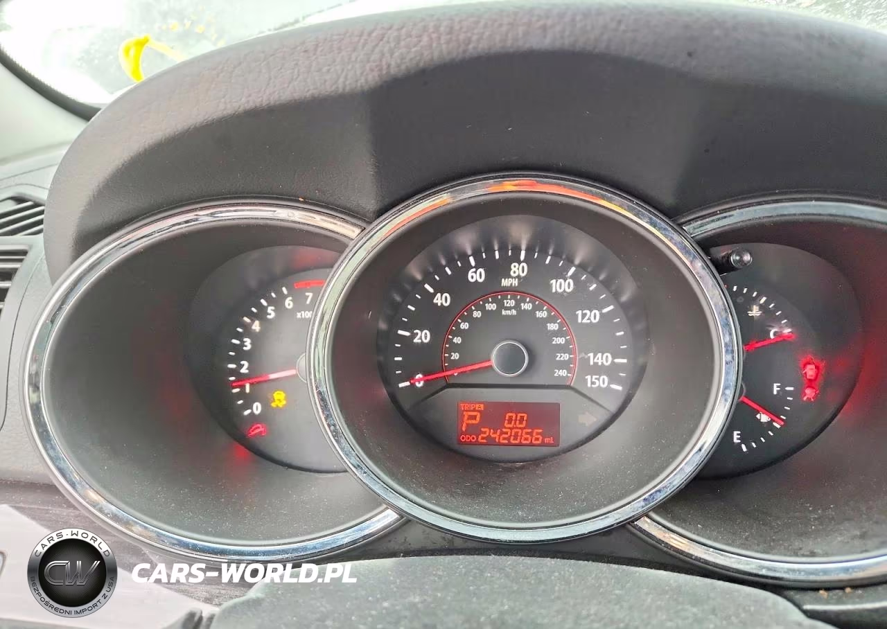 2011 Kia Sorento Lx VIN:5XYKT3A1XBG146492 - 9
