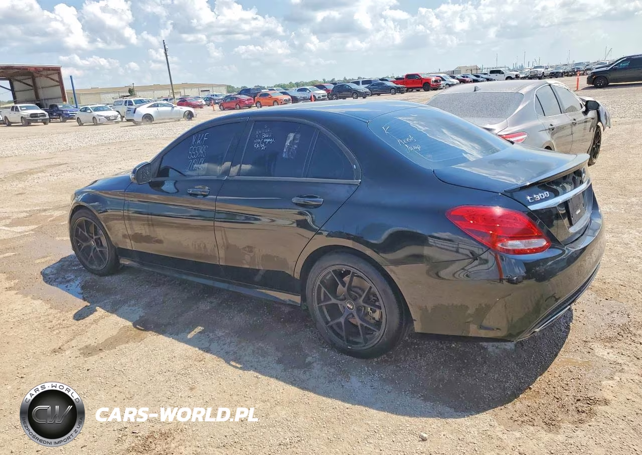 2016 Mercedes-Benz C 300 VIN:55SWF4JB8GU161867 - 2