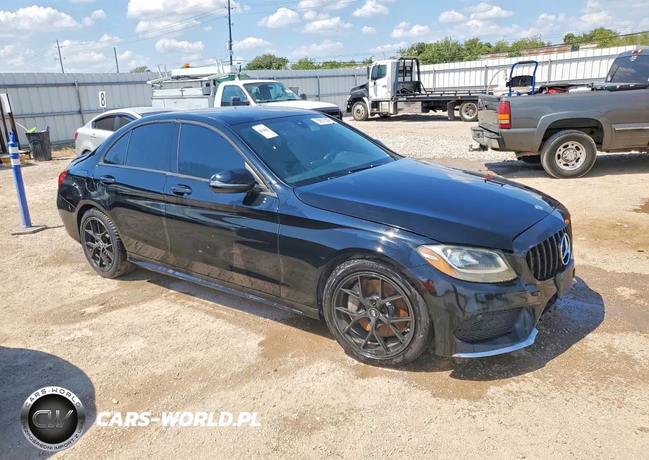 2016 Mercedes-Benz C 300 VIN:55SWF4JB8GU161867 - 4